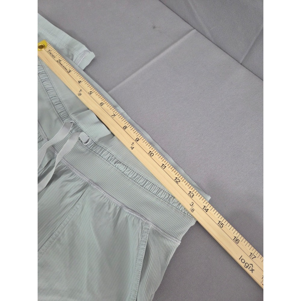 Lululemon Joggers Womens 6 Gray Dance Studio Mid Rise Performance Pants Running - Picture 5 of 8